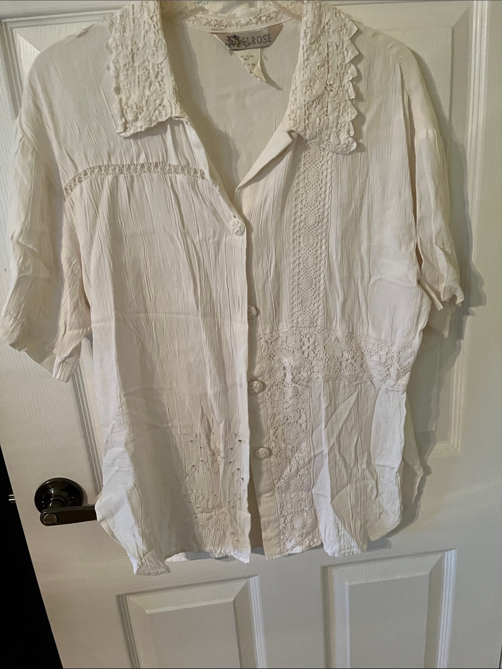 Vintage90’s Melrose lace blouse. Cottagecore embroidered eyelet button up shirt